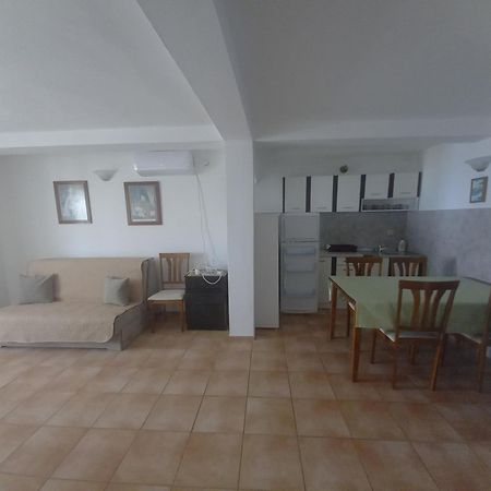 Apartments & Rooms Villa Anastasija Ulcinj Eksteriør bilde